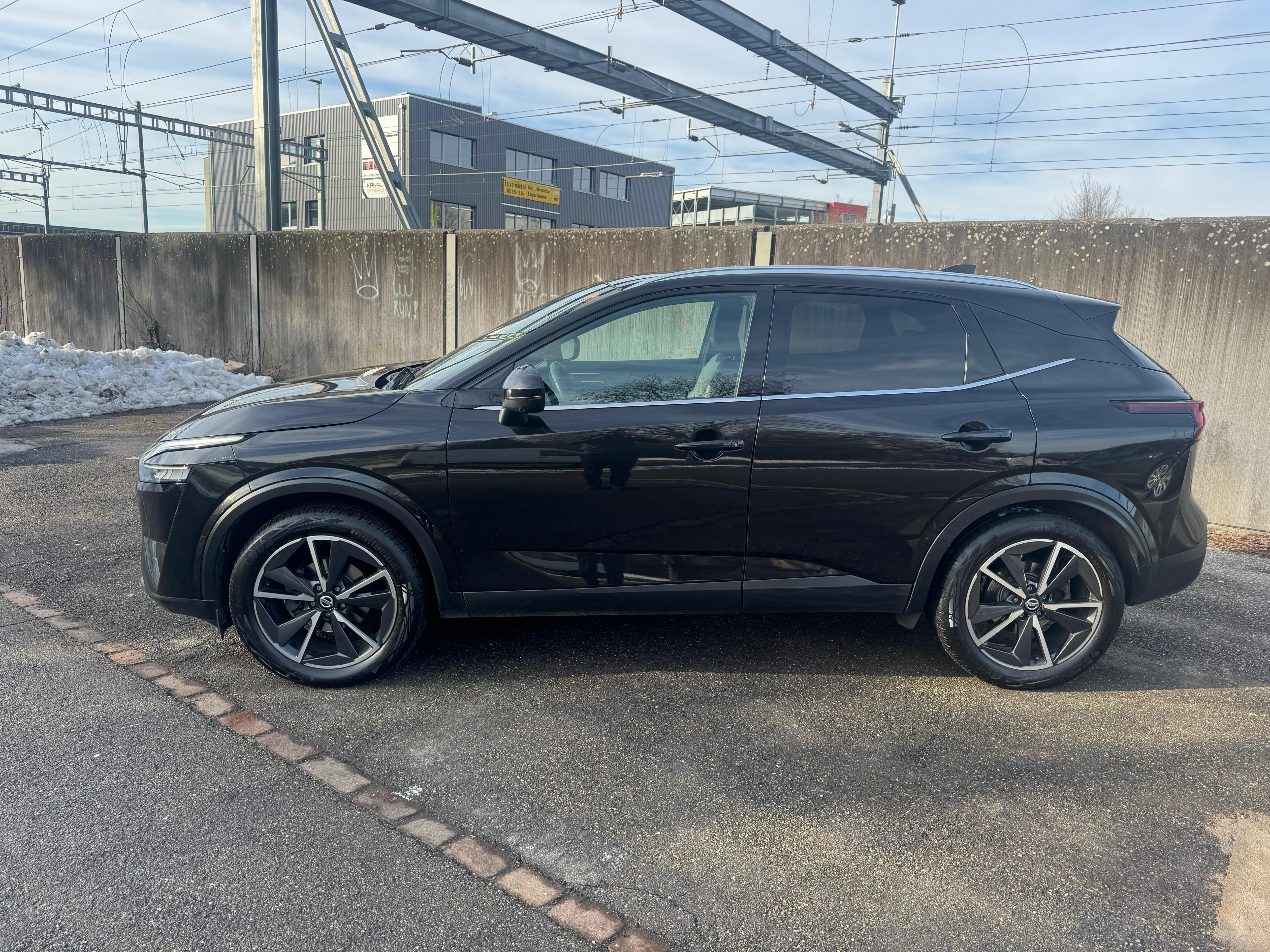 Nissan – seite links